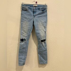 Abercrombie and Fitch super skinny ankle mid rise women’s denim size 28/6r